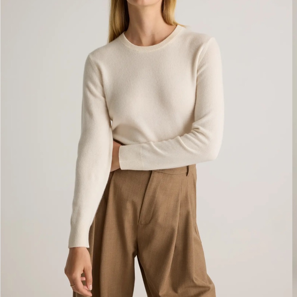 Quince Mongolian Cashmere Crewneck Sweater in Ivory